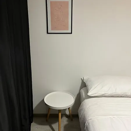 Ultracentral One Bedroom Daire *